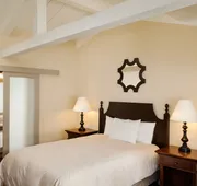 Lighthouse Lodge And Cottages hotel detail image 5