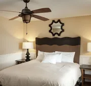 Lighthouse Lodge And Cottages hotel detail image 7