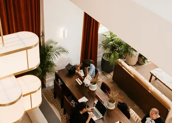 Hu. Hotel hotel thumbnail 2