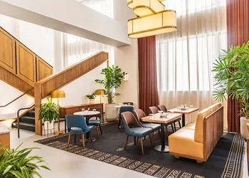 Hu. Hotel hotel thumbnail 4
