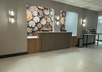 Brentwood Suites Nashville, an Ascend Collection Hotel hotel thumbnail 4