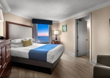 Sea Crest Oceanfront Resort hotel thumbnail 6