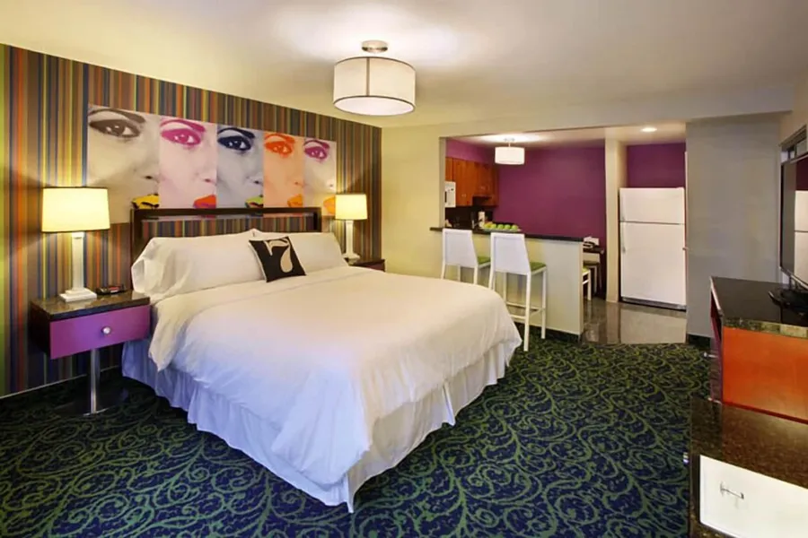 7 Springs Inn & Suites hotel detail image 6