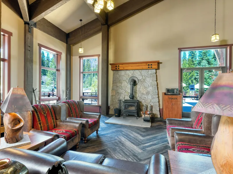 Wuksachi Lodge hotel detail image 2