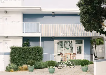 Bayside Hotel hotel thumbnail 2
