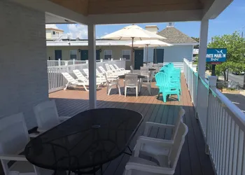 White Marlin Inn hotel thumbnail 8