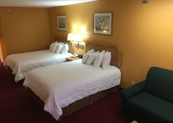 Parkfield Inn hotel thumbnail 5