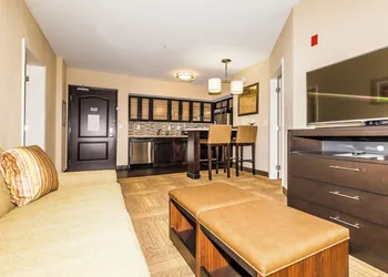 Staybridge Suites Knoxville-West by IHG hotel thumbnail 3