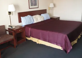 Travelodge by Wyndham Richmond Kentucky hotel thumbnail 7