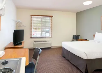 WoodSpring Suites Asheville - Biltmore West hotel thumbnail 8