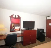Americas Best Value Inn Pilot Mountain hotel detail image 5