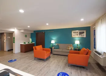 Quality Inn & Suites Hammond Near I-8090 hotel thumbnail 3