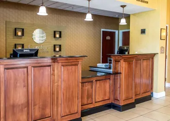 Comfort Inn & Suites Franklin East hotel thumbnail 4