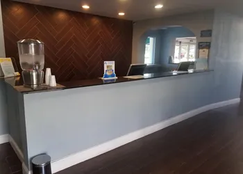 Blue Way Inn & Suites Wichita East hotel thumbnail 5