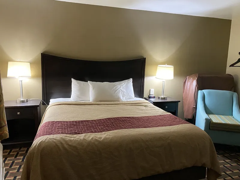 Executive Inn hotel detail image 2