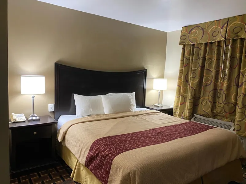 Executive Inn hotel detail image 6