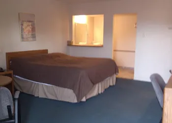 High Chaparral Inn hotel thumbnail 7