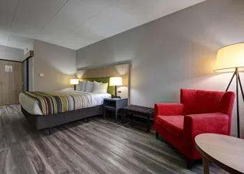 Country Inn & Suites by Radisson, Pierre, SD hotel thumbnail 5