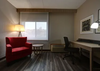 Country Inn & Suites by Radisson, Pierre, SD hotel thumbnail 6