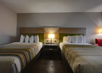 Country Inn & Suites by Radisson, Pierre, SD hotel thumbnail 8