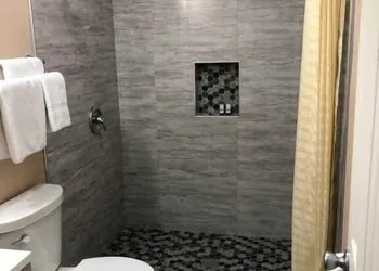 Drift Inn hotel thumbnail 4