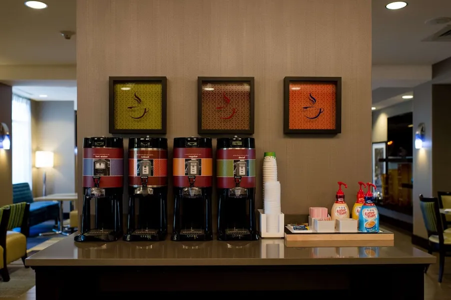 Hampton Inn Oxford/Conference Center hotel detail image 6