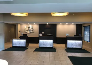 Holiday Inn Chicago - Schaumburg by IHG hotel thumbnail 2