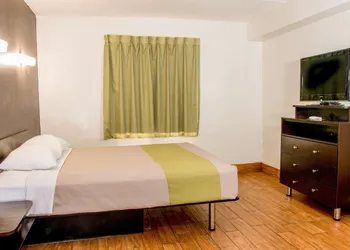 Studio 6 San Antonio, TX - Lackland AFB hotel thumbnail 6