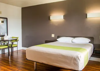 Studio 6 San Antonio, TX - Lackland AFB hotel thumbnail 7