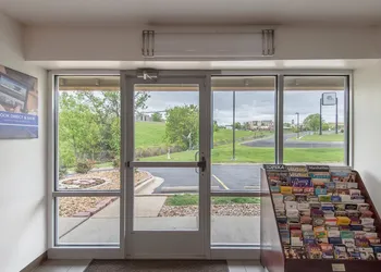 Motel 6 Overland Park, KS hotel thumbnail 2