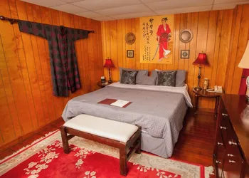 Seminole Inn hotel thumbnail 6