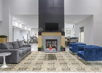 Best Western Plus Regency Park hotel thumbnail 2