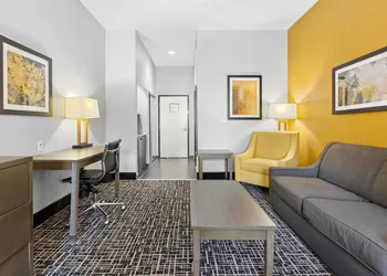 Best Western Plus Regency Park hotel thumbnail 6