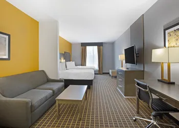 Best Western Plus Regency Park hotel thumbnail 8