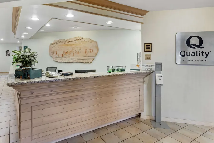 Quality Suites Moab near Arches National Park hotel detail image 2