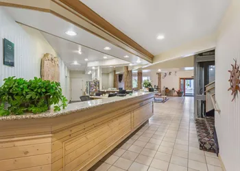 Quality Suites Moab near Arches National Park hotel thumbnail 3