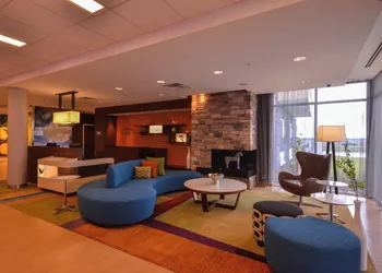 Fairfield Inn & Suites St. Louis Pontoon Beach/Granite City hotel thumbnail 3