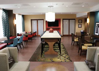 Hampton Inn Austin/Oak Hill hotel thumbnail 2