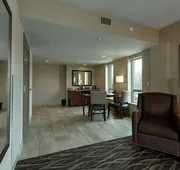 Embassy Suites Saratoga Springs hotel detail image 7