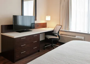 Hilton Garden Inn Pittsburgh Downtown hotel thumbnail 8
