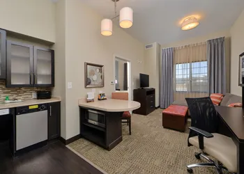 Staybridge Suites Rochester - Commerce Dr NW by IHG hotel thumbnail 2