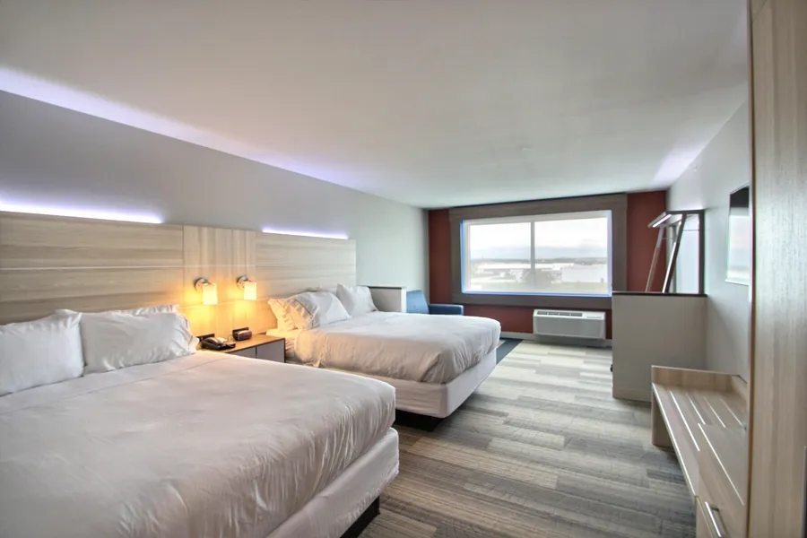 Holiday Inn Express & Suites Fond Du Lac by IHG hotel detail image 6