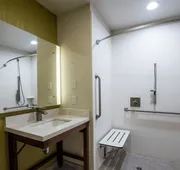 Best Western Plus Gardena Inn & Suites hotel detail image 5
