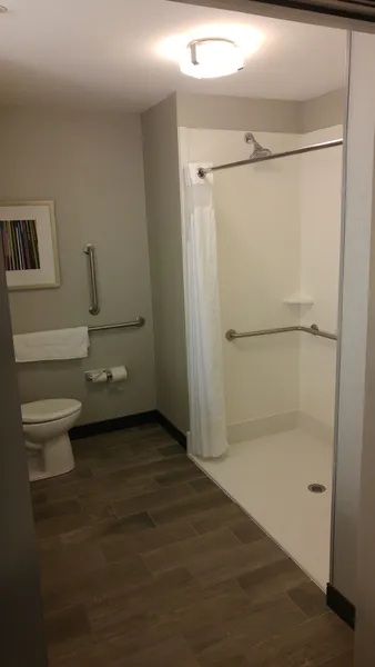 Holiday Inn Express & Suites Shippensburg by IHG hotel detail image 6