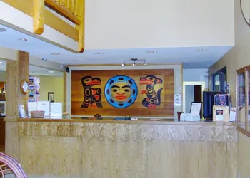 Yukon Inn hotel thumbnail 2