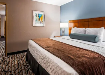 Best Western Plus Blaine at the National Sports Center hotel thumbnail 7