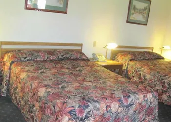 Rosecourt Motel hotel thumbnail 4