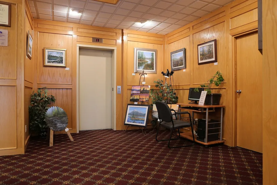 Tamarack Motor Inn hotel detail image 2