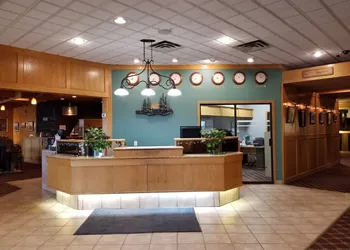 Tamarack Motor Inn hotel thumbnail 4