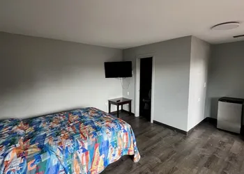 States Motel hotel thumbnail 3